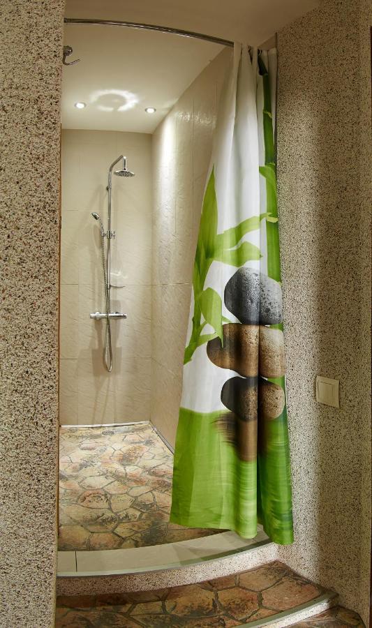 Babylon Apartment on Bukovinskaya Street Rivne Luaran gambar